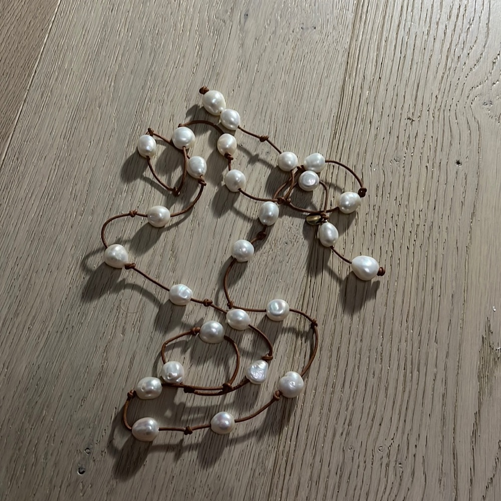 pearl necklace